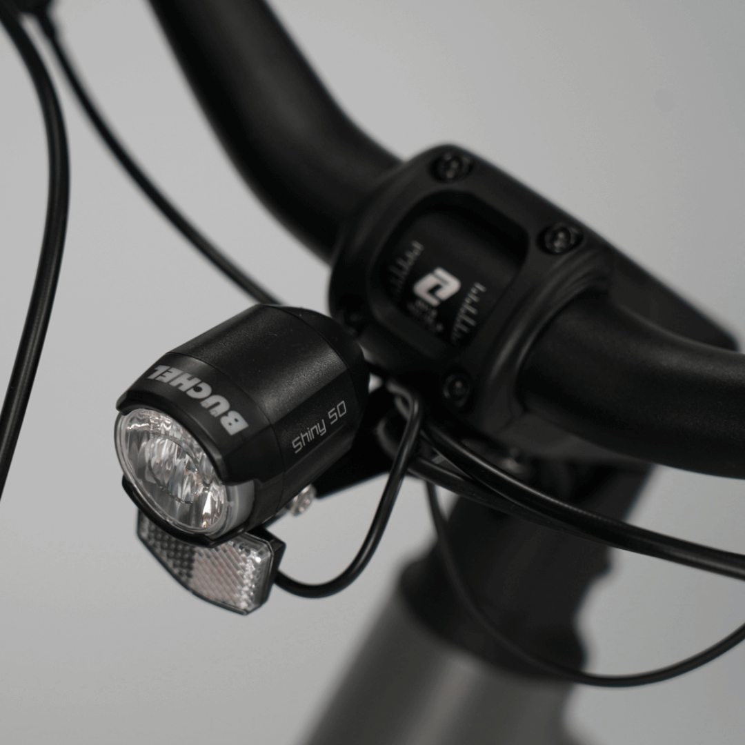 Close-up of the Shimano drivetrain and hydraulic disc brakes on the Smartmotion Xcapade.