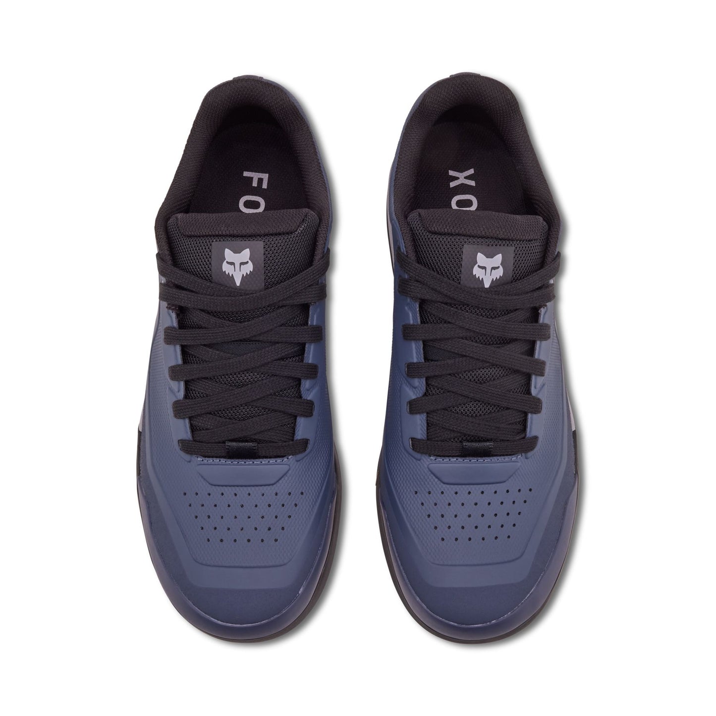 Close-up of the Ultratac™ rubber sole with engineered tread for superior grip.